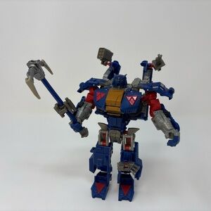 Transformers Generations Darkmount Straxus complete Hasbro Deluxe 2010 Complete